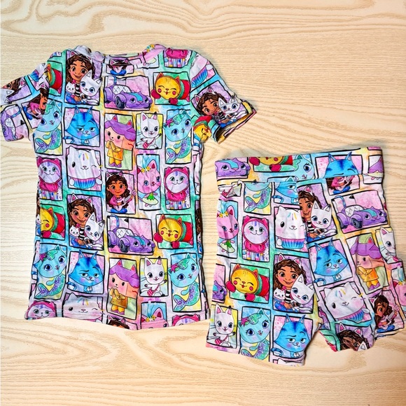 “Gabby’s Dollhouse” Bamboo Short Sleeve & Shorts Pajama Set (18-24) - Picture 3 of 3